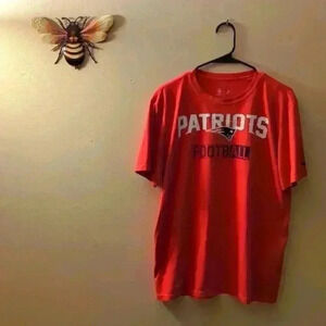 Dry fit New England Patriots NFL tshirt, red and white, size large